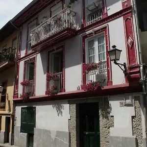 La Casa Roja De Saioa Apartamento Lekeitio